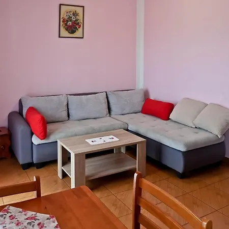 Veli Vrh Pula