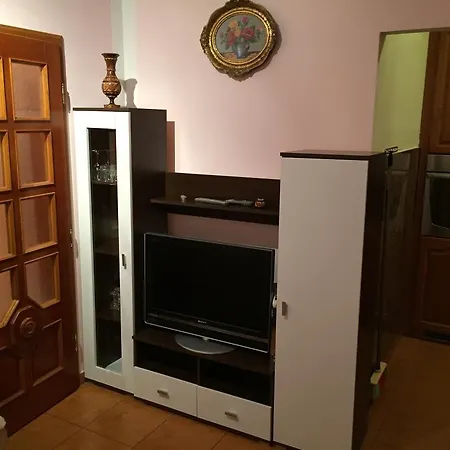 Veli Vrh بيت ضيافة بولا