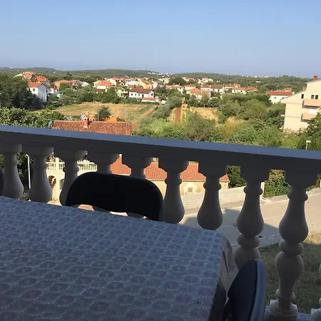 بيت ضيافة Veli Vrh