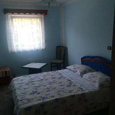 Veli Vrh Pula