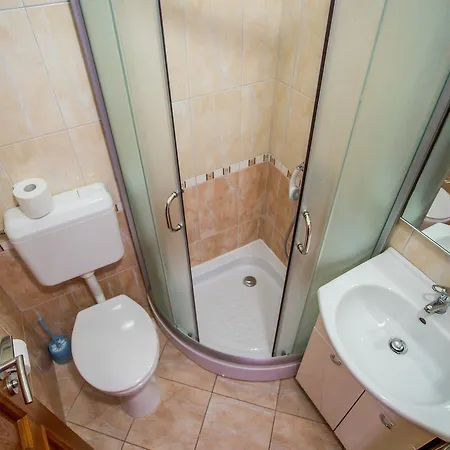 Gasthof Veli Vrh Pula