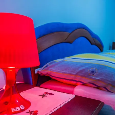 Veli Vrh Konukevi Pula