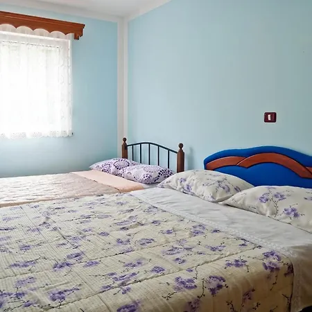 بيت ضيافة Veli Vrh